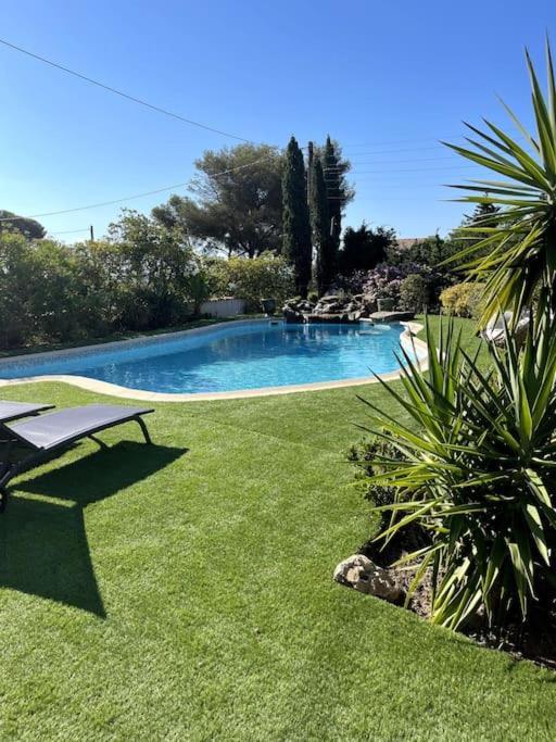 Villa La Quietude Les Issambres Exterior foto